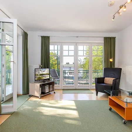 Residenz Waldschlößchen 1 Apartment *