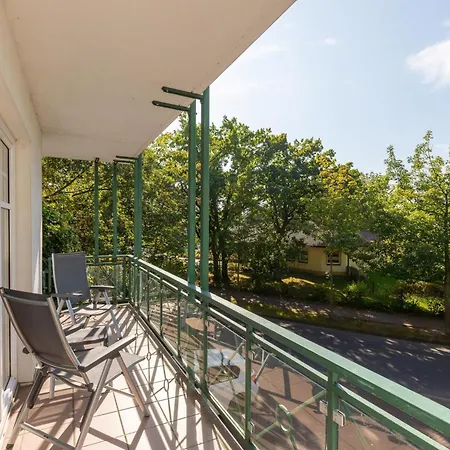 Apartment Residenz Waldschlößchen 1 *